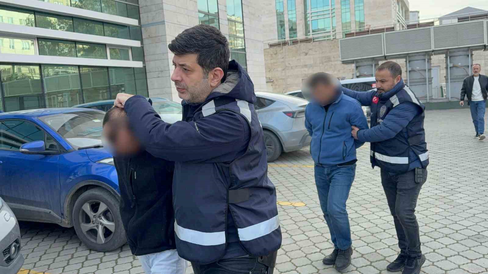 Kahvehanede tartışmada sandalyeden düşen şahıs ağır yaralandı: 1 tutuklama
