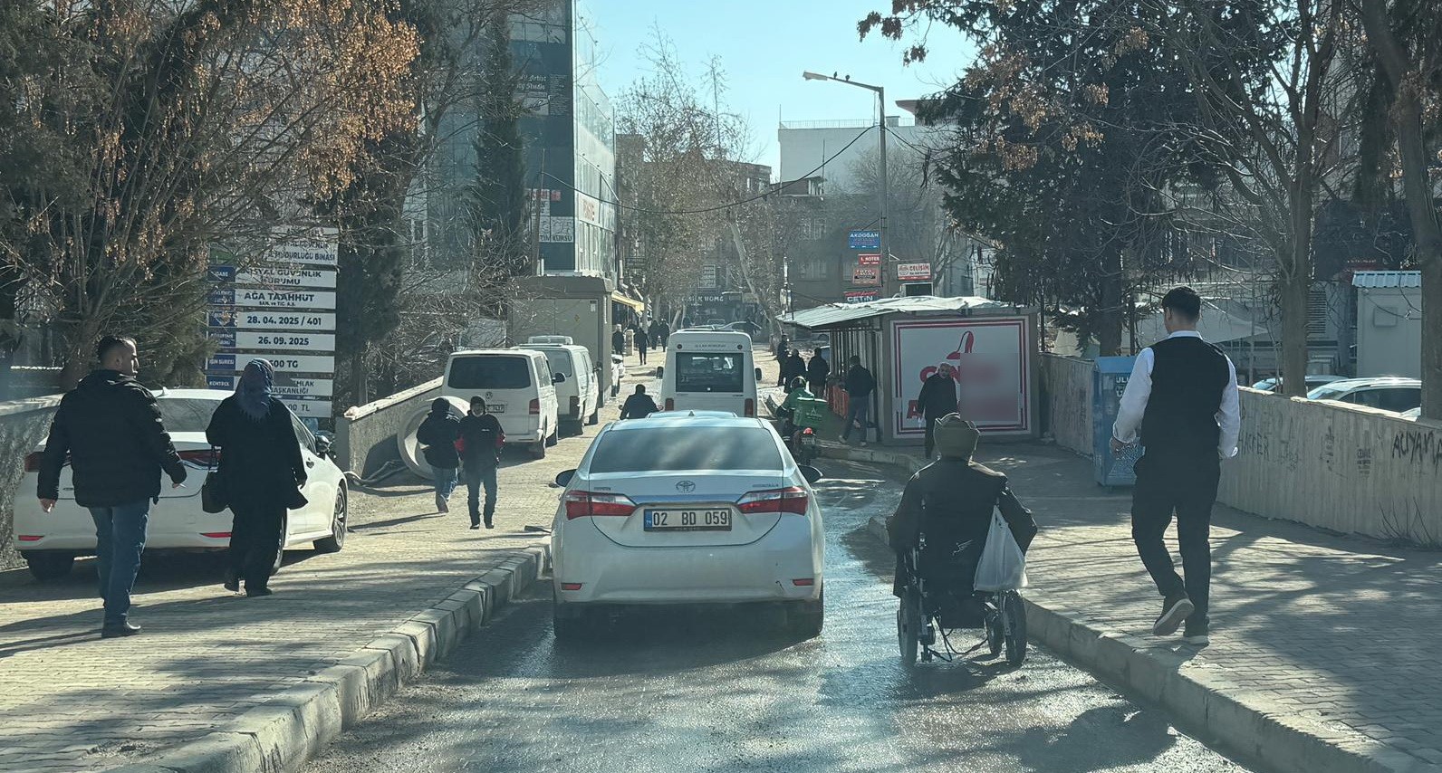 Kaldırım işgalleri pes dedirtiyor
