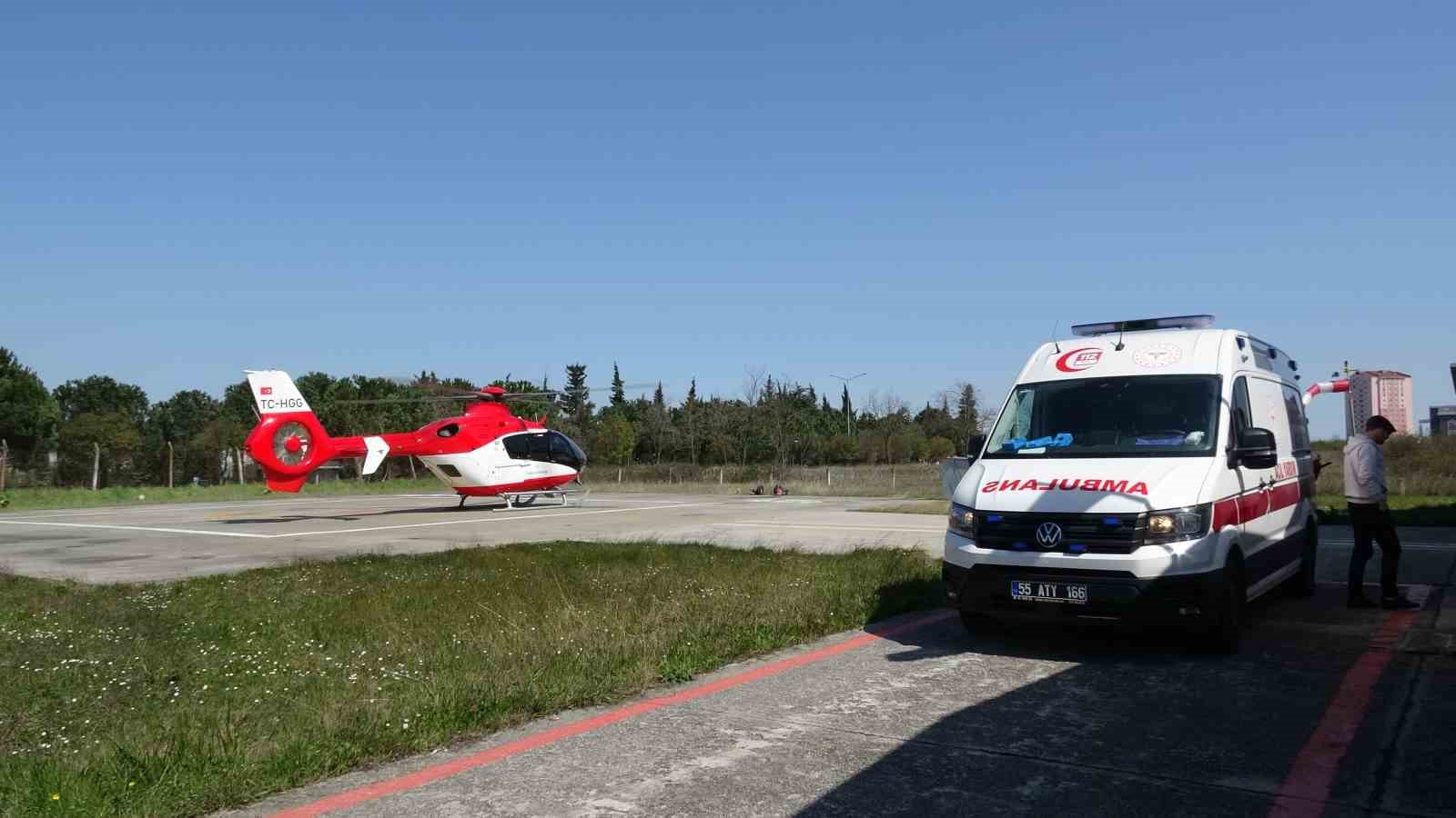 Kalp krizi geçiren hasta için ambulans helikopter zamanla yarıştı
