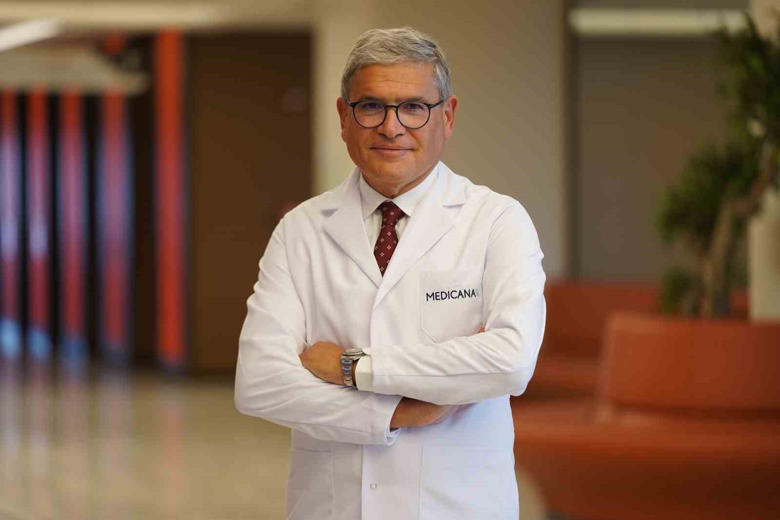 Kalp krizi yaş dinlemiyor
Kalp krizi yaş dinlemiyor