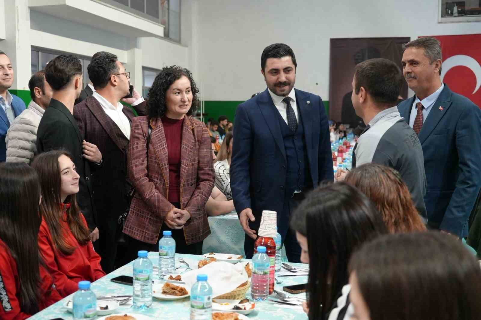 Kampüs iftarlarında birlik beraberlik ruhu
