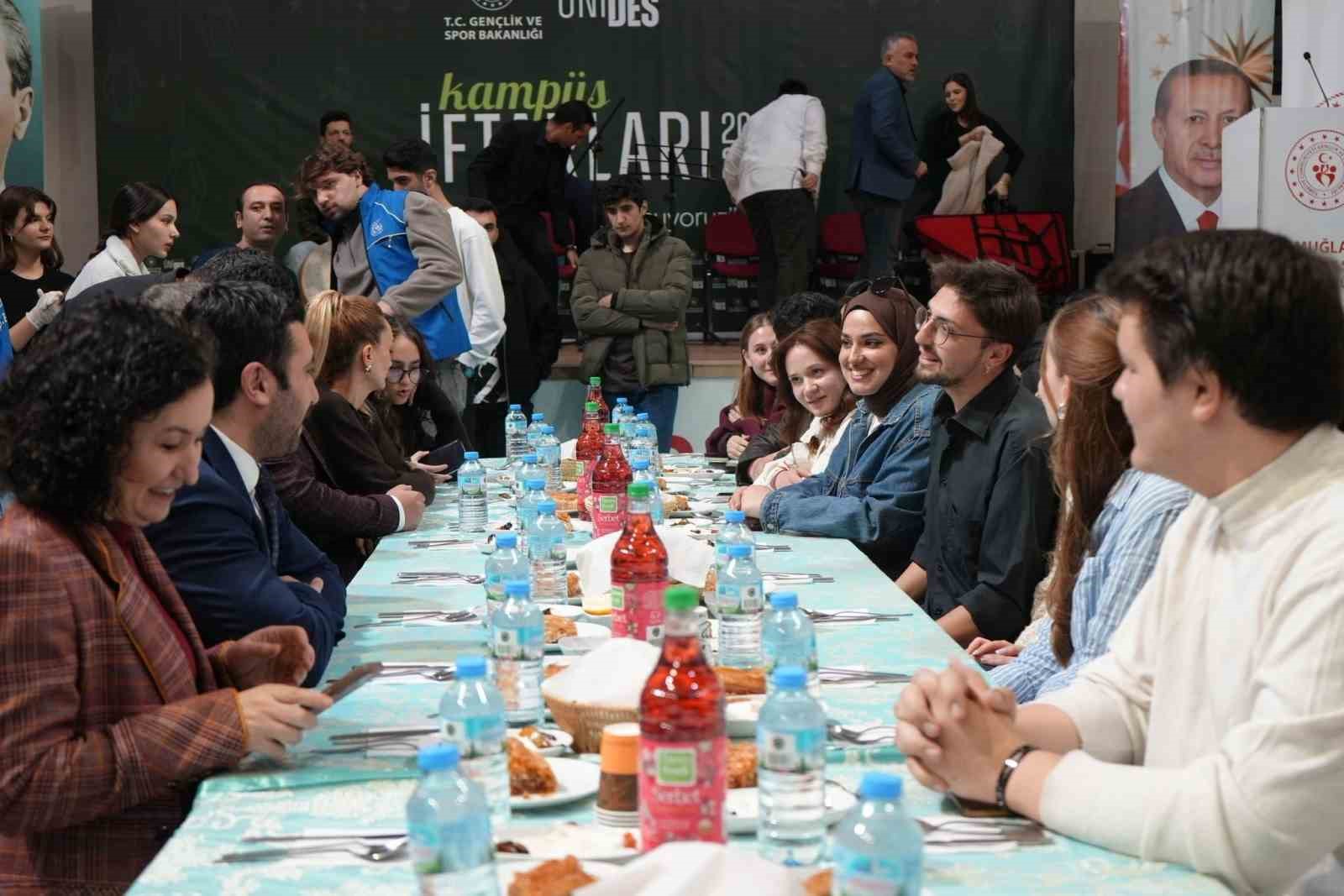 Kampüs iftarlarında birlik beraberlik ruhu
