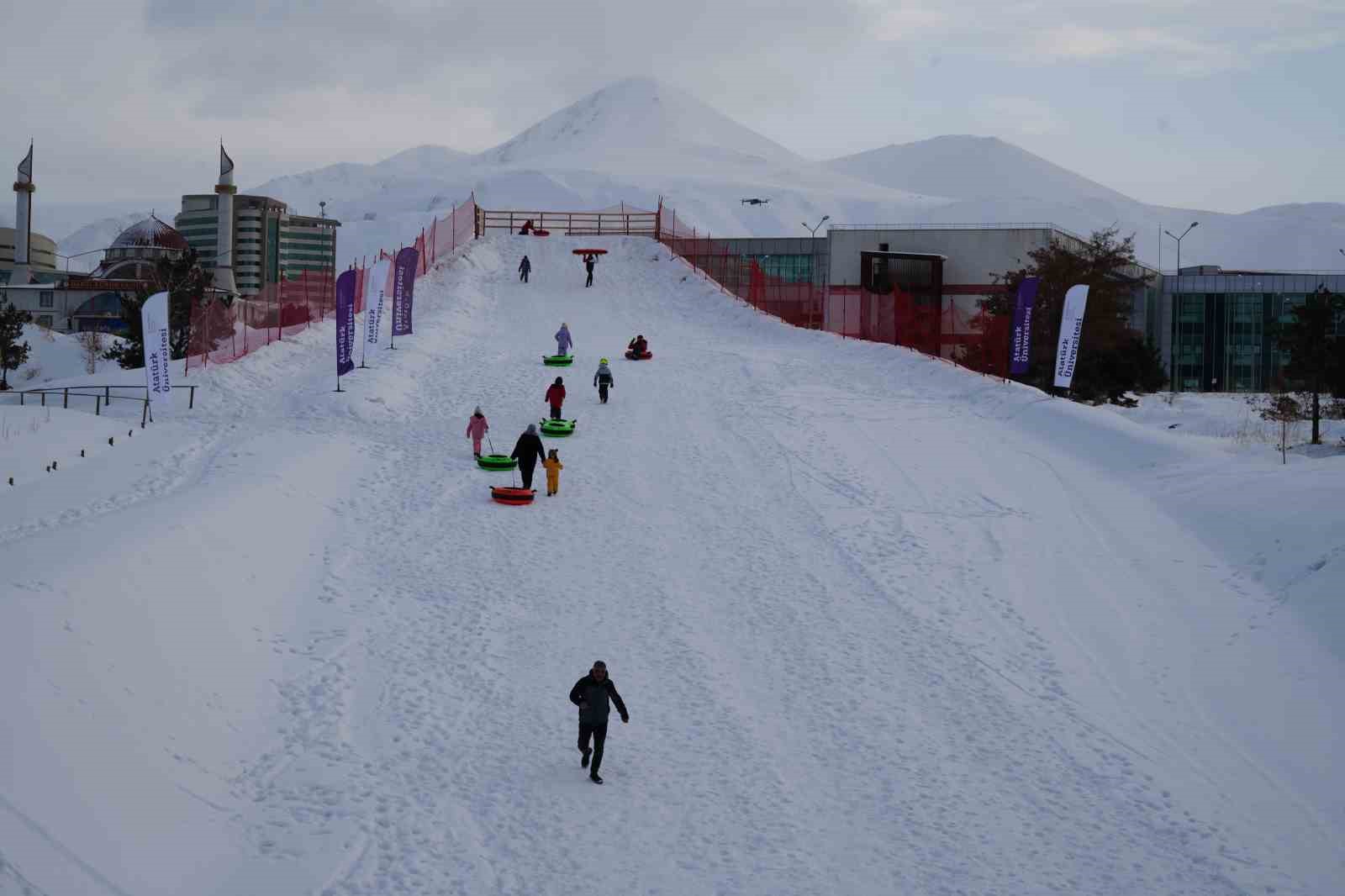 Kampüste kış keyfi başlıyor
