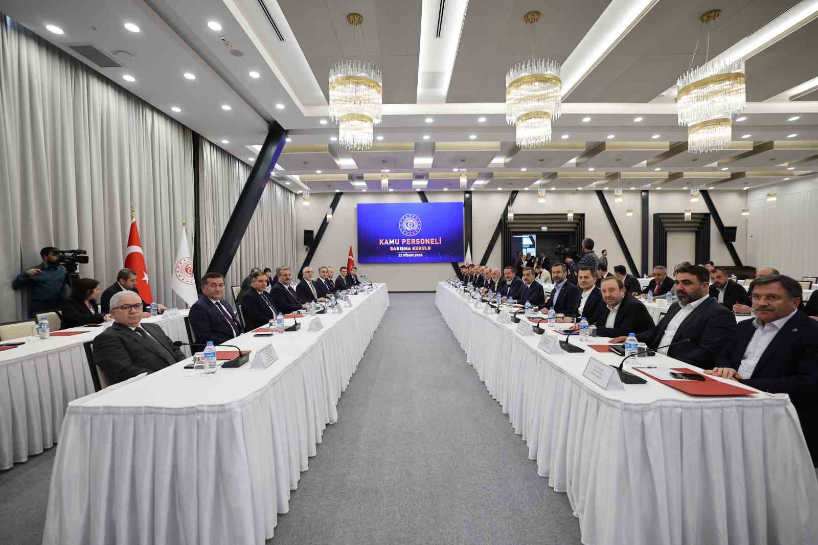 Kamu Personeli Danışma Kurulu, Bakan Işıkhan’ın başkanlığında toplandı
