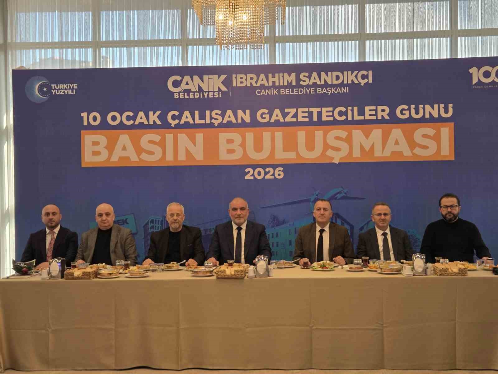 Kamu yatırımlarının merkezi Canik, inovatif projelerle öne çıkıyor
Kamu yatırımlarının merkezi Canik, inovatif projelerle öne çıkıyor