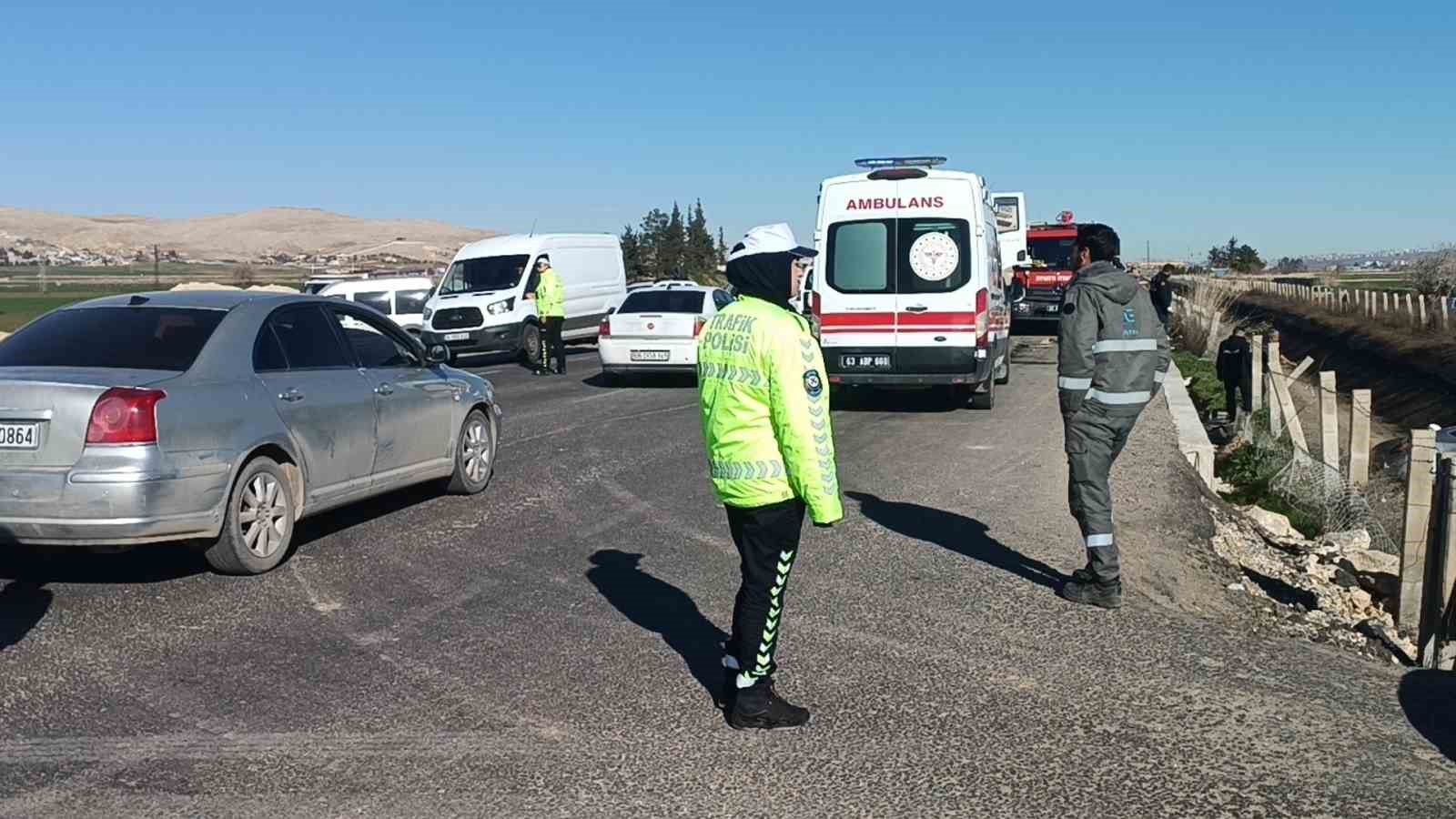 Kamyonla çarpışan otomobilin sürücüsü hayatını kaybetti
