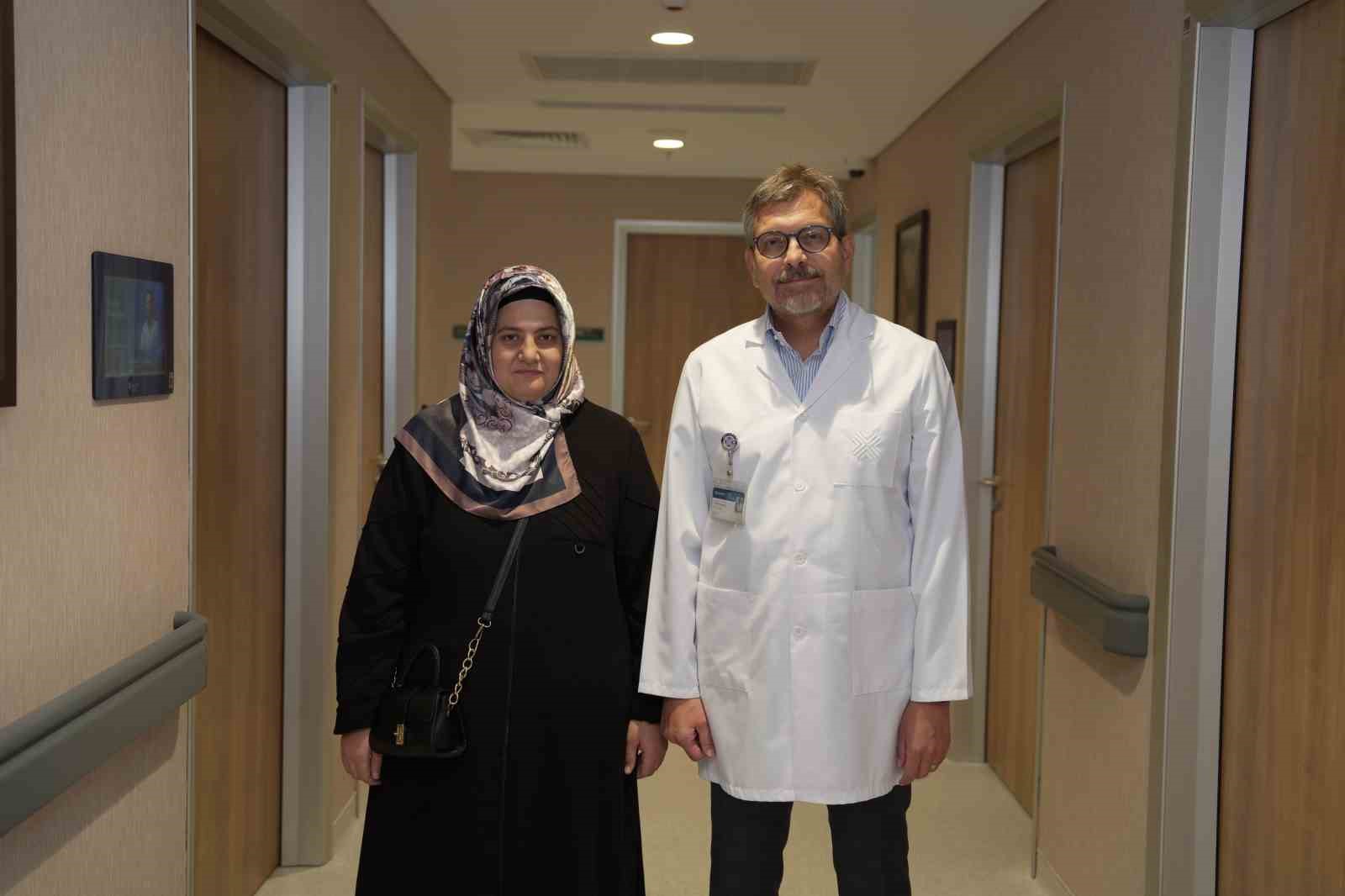 Kanserde nakil umudu: Karaciğer nakli oldu, yeni hayatına ‘merhaba’ dedi
Kanserde nakil umudu: Karaciğer nakli oldu, yeni hayatına ‘merhaba’ dedi