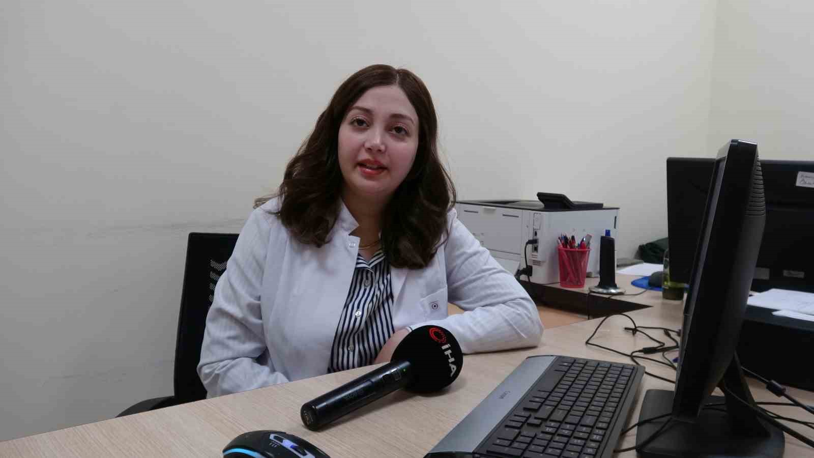 Kanseri yenen 60 yaşındaki kadından erken teşhis uyarısı
Kanseri yenen 60 yaşındaki kadından erken teşhis uyarısı
