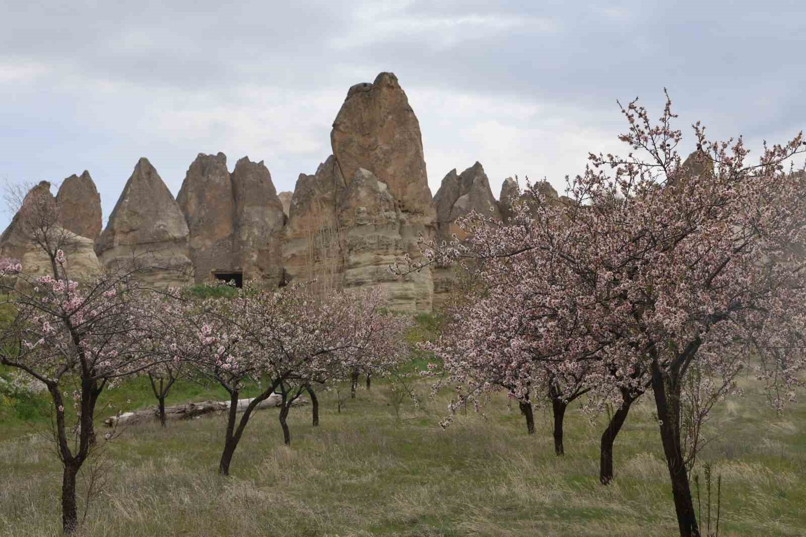 Kapadokya renklendi
Kapadokya renklendi