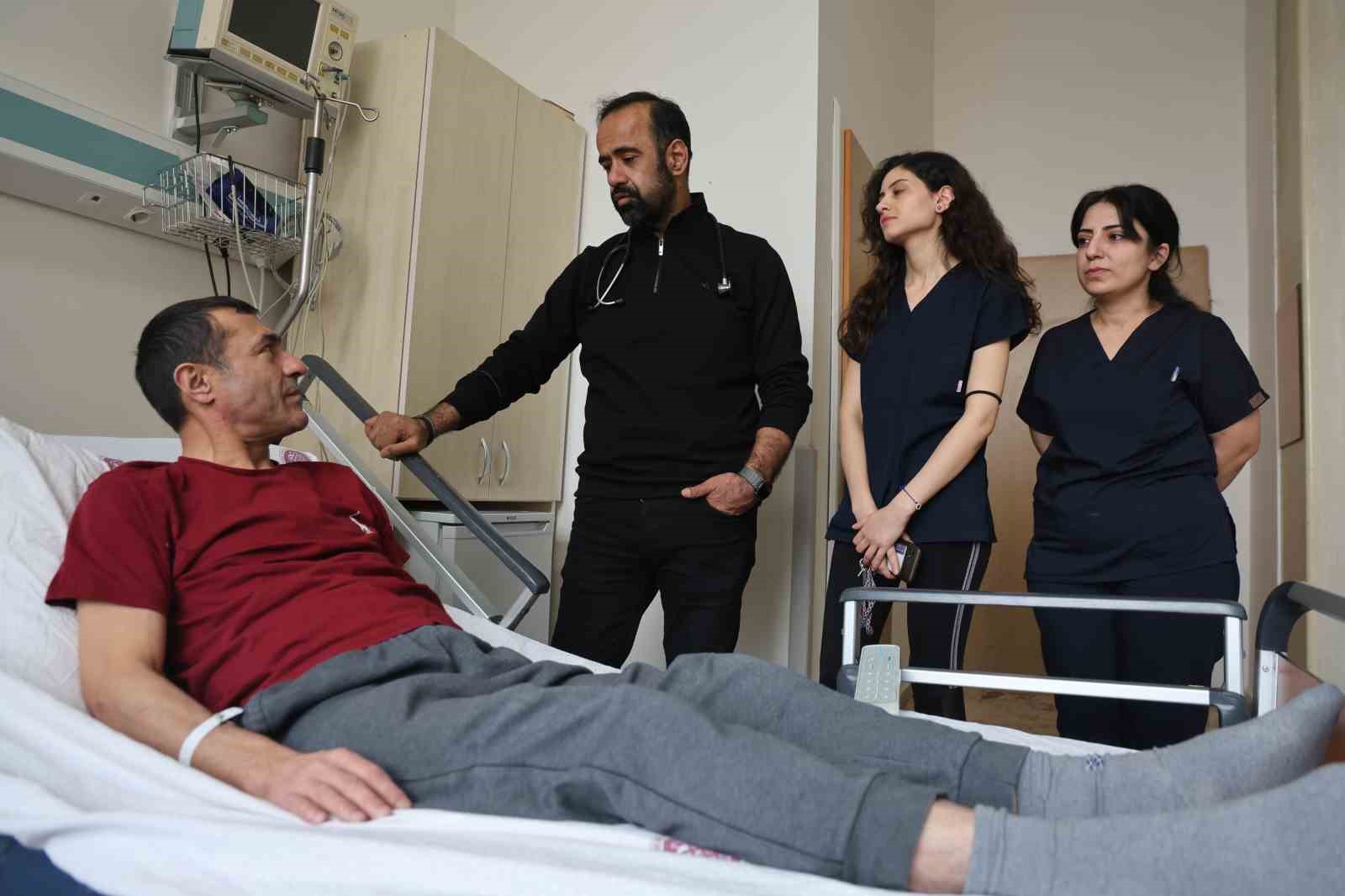 Kapalı damarı Almanya’da açılmayınca, Elazığ’a gelip sağlığına kavuştu
