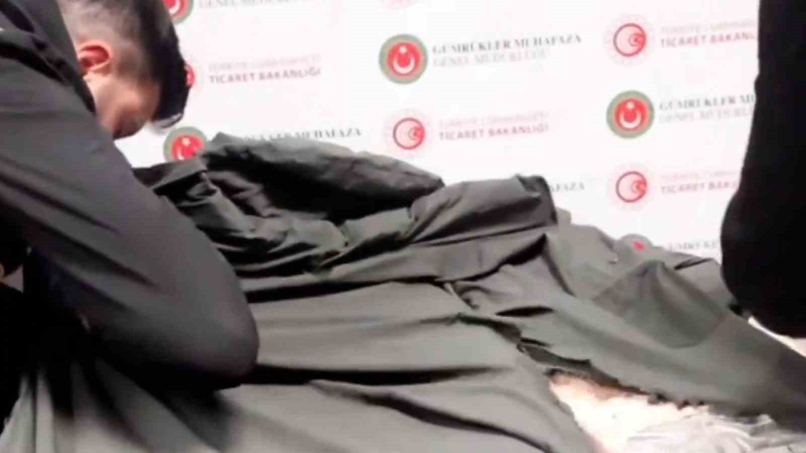 Kapıkule’de 12 kilogram uyuşturucu ele geçirildi
