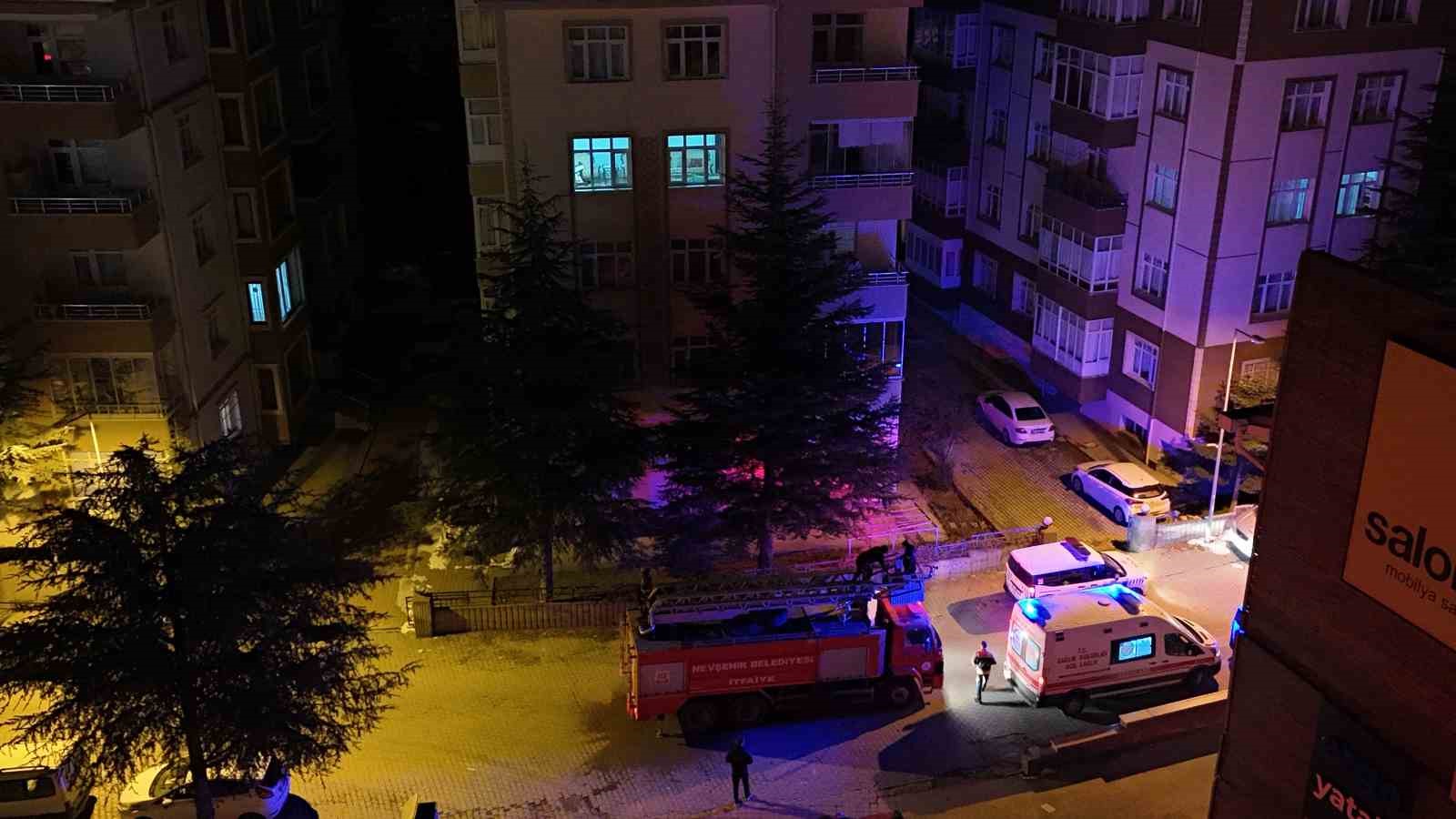 Kapıyı açmayınca ekipler seferber oldu
