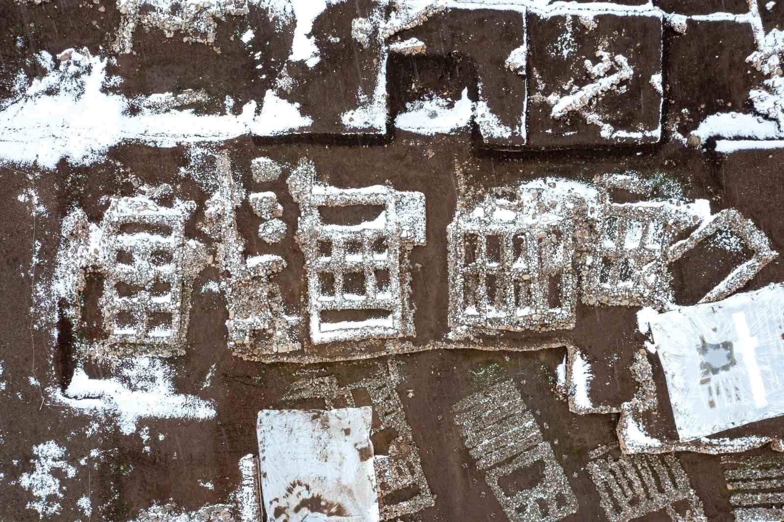 Kar altında tarihe tanıklık
