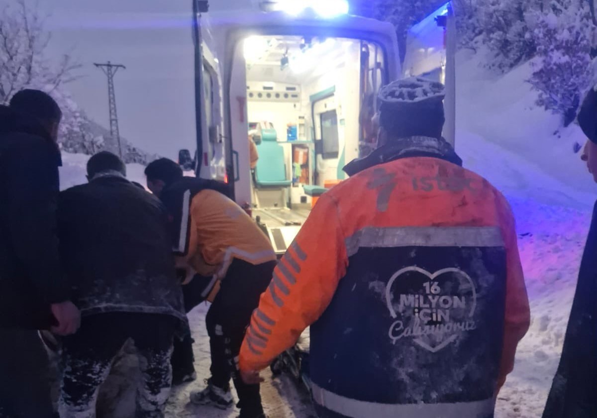 Kar esareti özel idare ekiplerinin çalışmasıyla sona erdi
