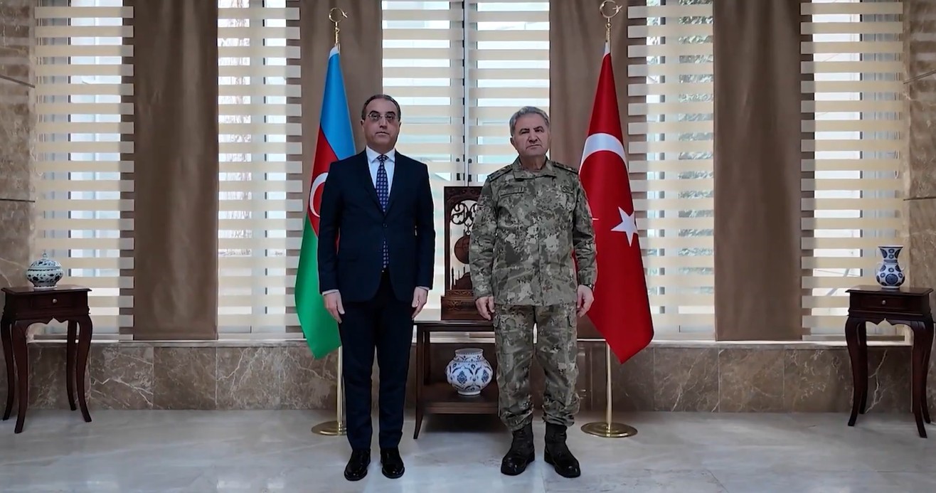 Kara Kuvvetleri Komutanı Orgeneral Tokel İran sınırında
