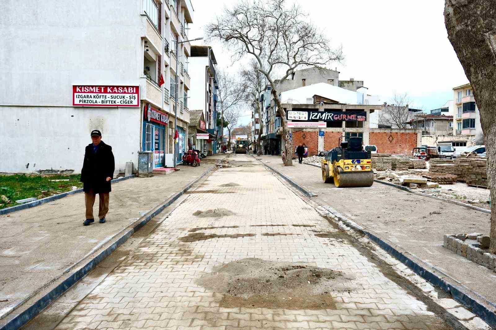 Karabiga’ya Prestij Sokak ve Güvenli Kaldırımlar Yakışır
Karabiga’ya Prestij Sokak ve Güvenli Kaldırımlar Yakışır