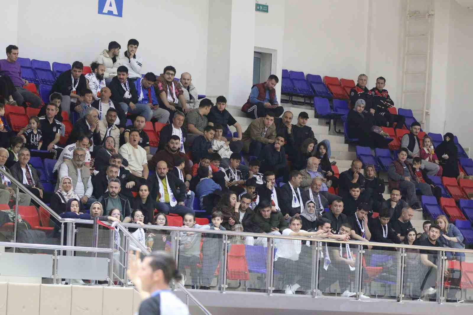 Karabük Demir Kartal, sahasında Galatasaray’a mağlup oldu
