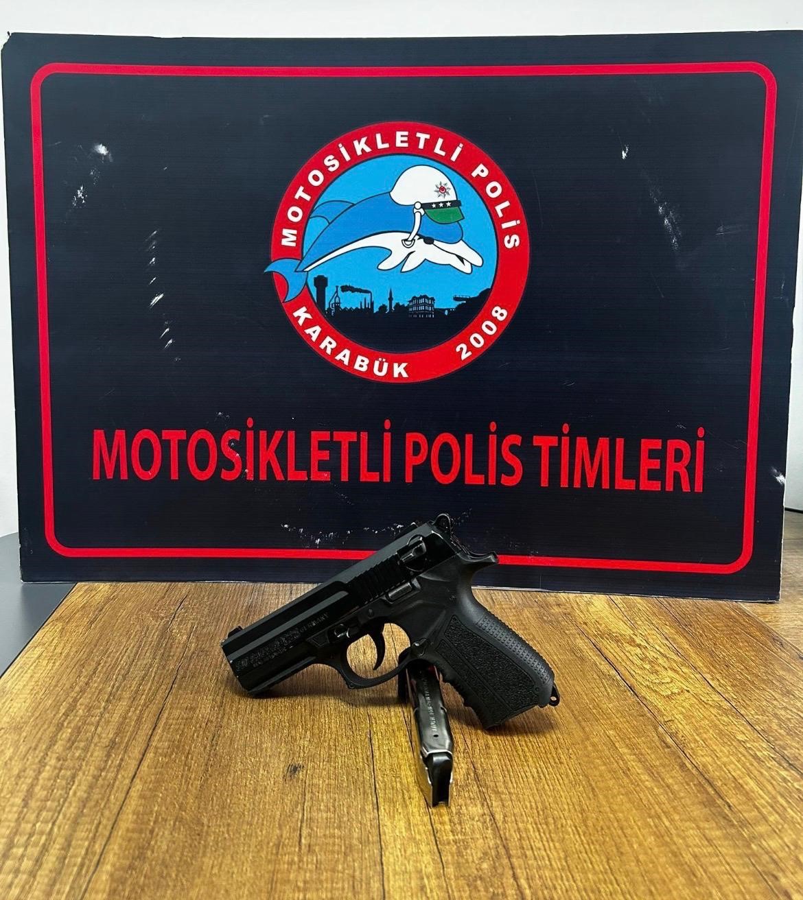 Karabük’te asayiş uygulamalarında aranan 100 kişi yakalandı
