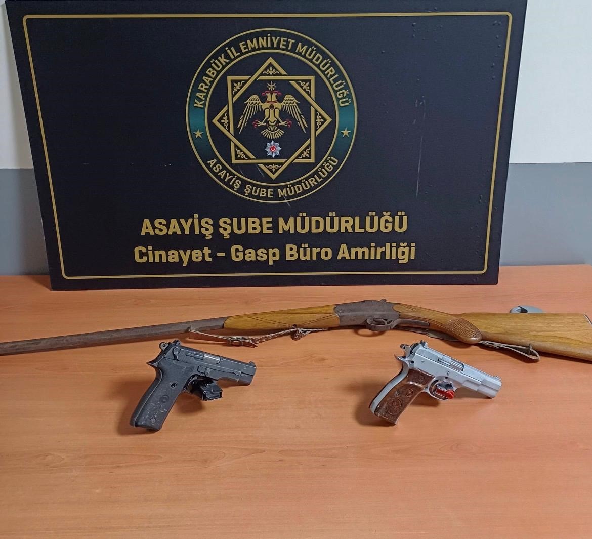 Karabük’te asayiş uygulamalarında aranan 100 kişi yakalandı
