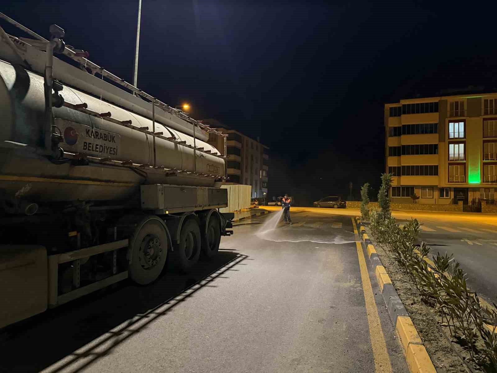 Karabük’te kapsamlı temizlik çalışmaları sürüyor
