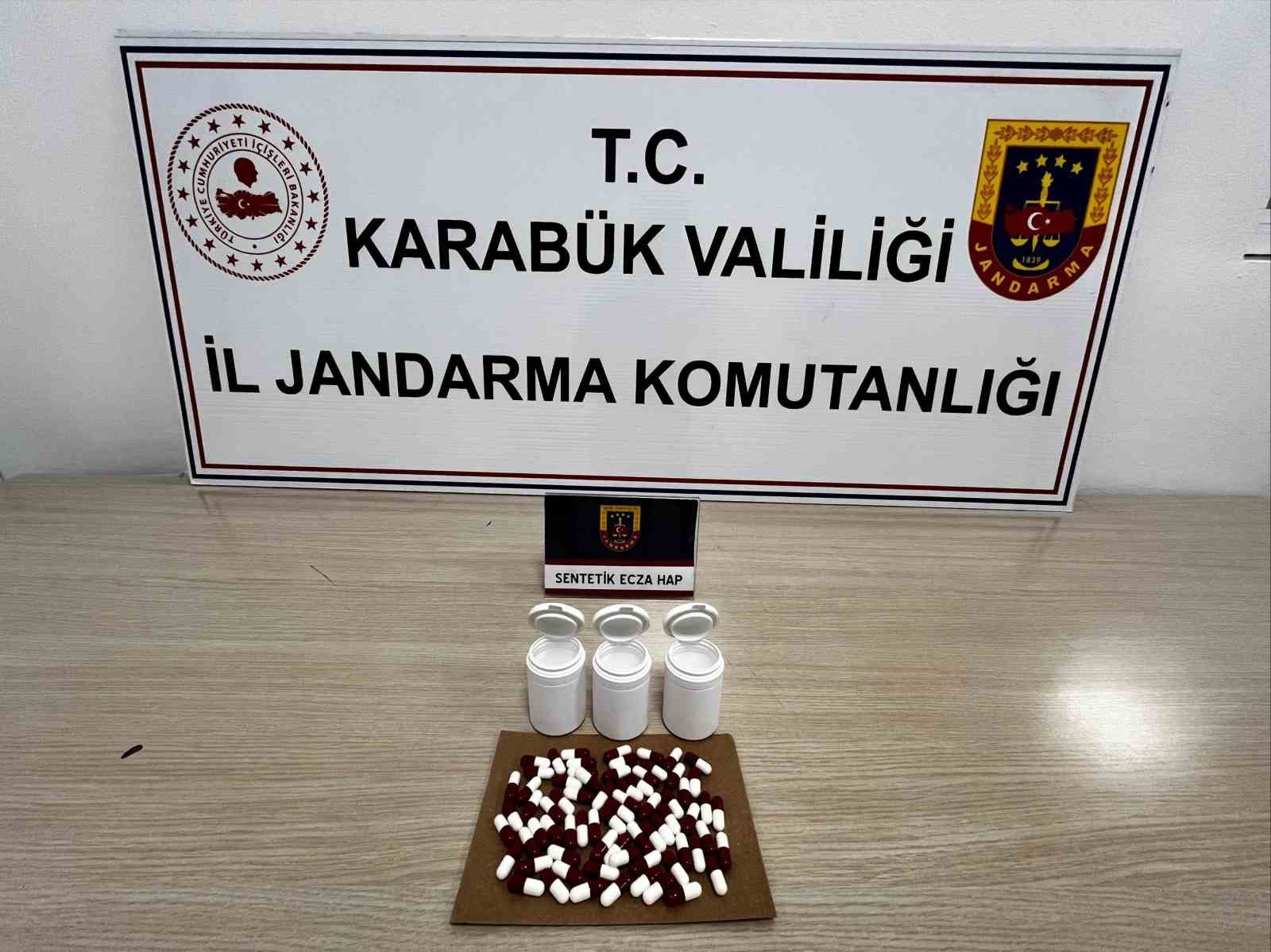 Karabük’te uyuşturucu operasyonu: 5 gözaltı
