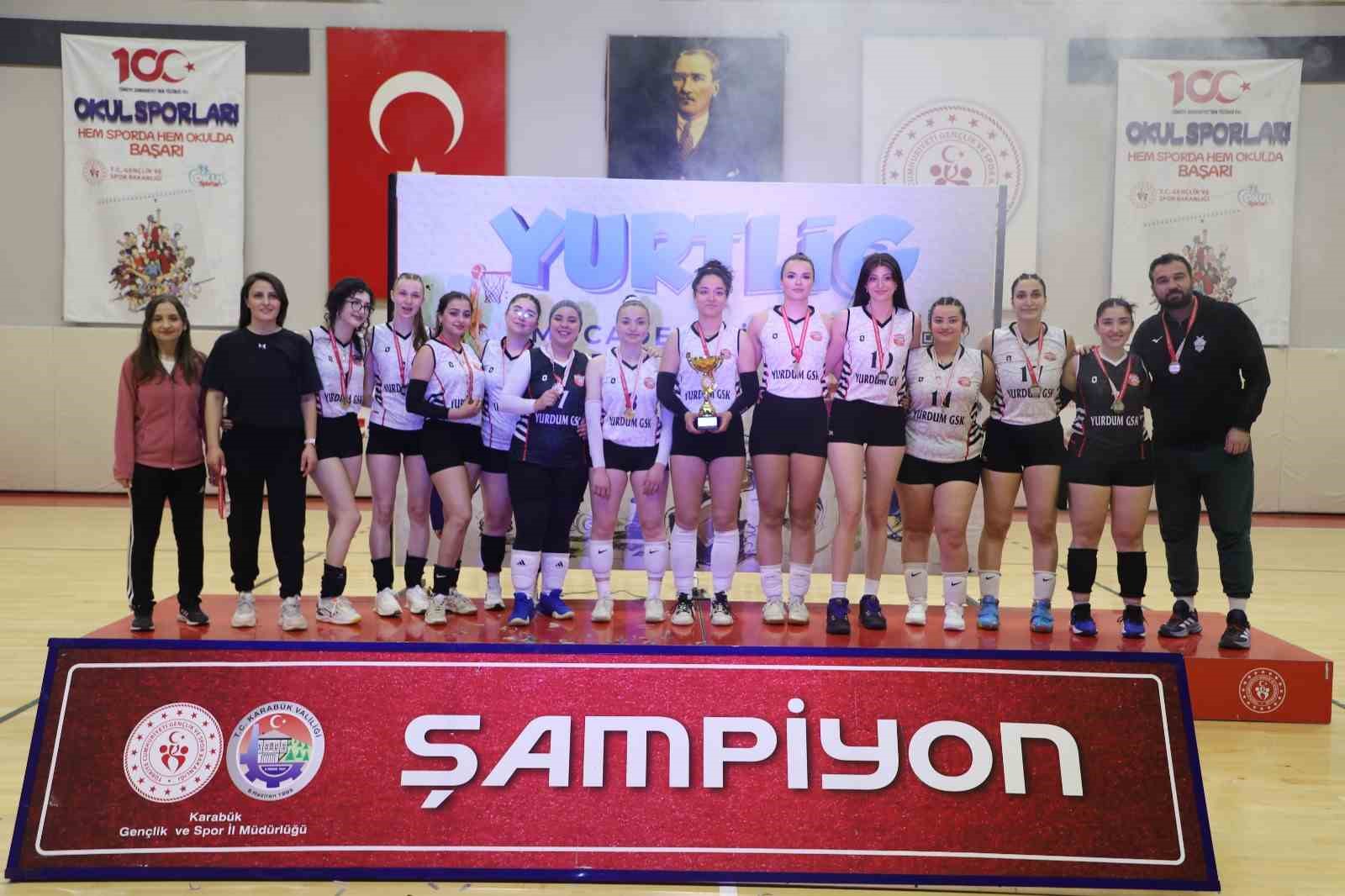 Karabük’te Yurt Lig Karadeniz Grup (1) voleybol maçları tamamlandı

