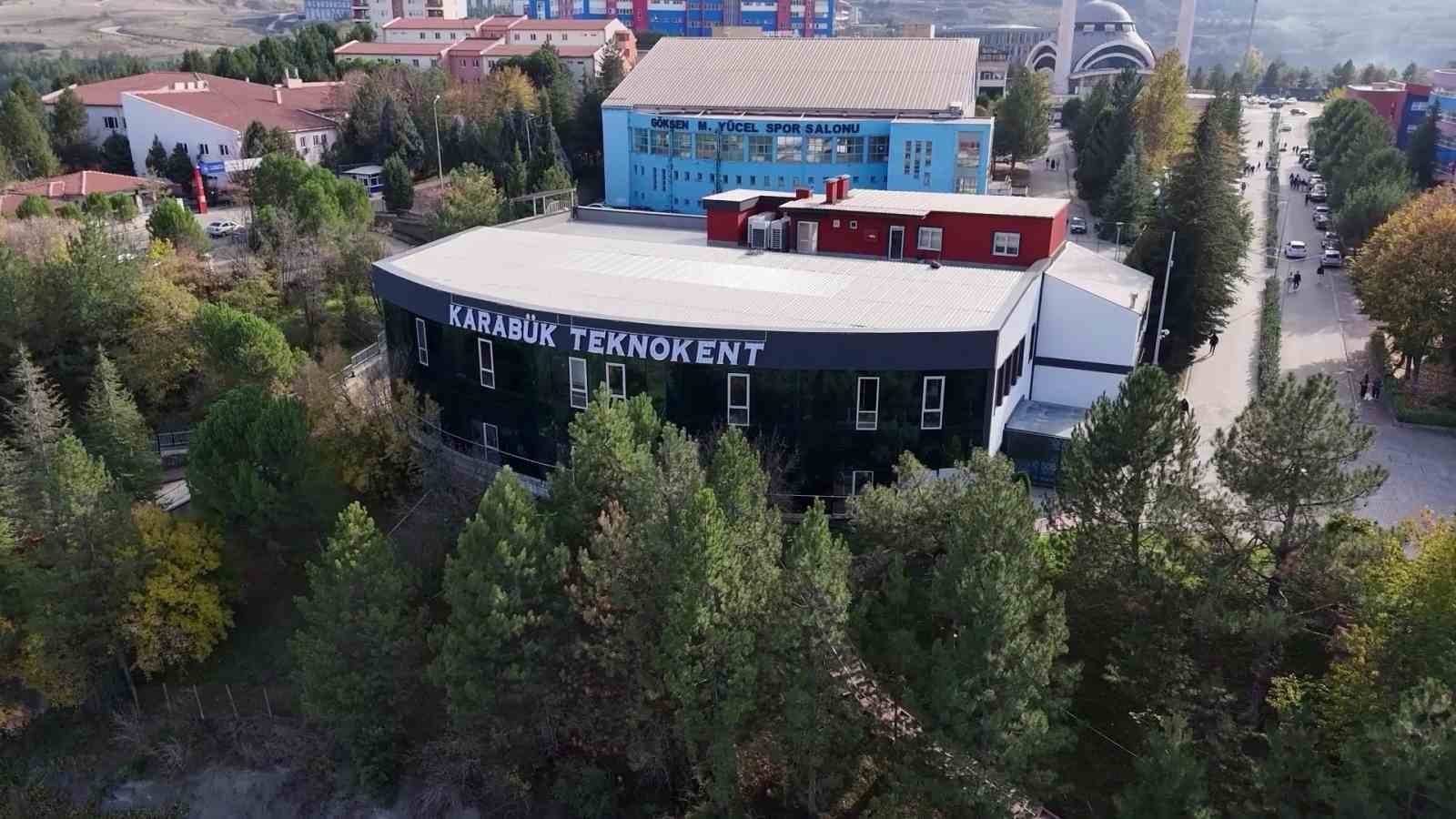 Karabük’ten 4 ülkeye sağlık yazılımı ihracı
