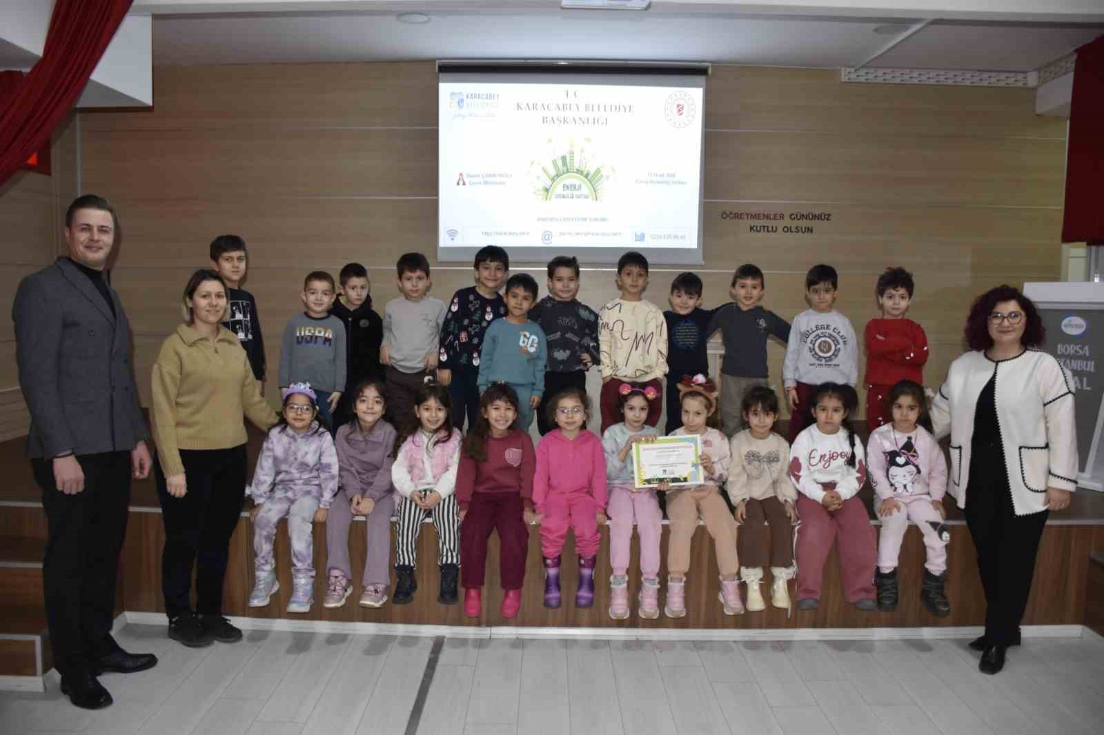 Karacabey Belediyesi’nden çevreye güçlü adımlar
Karacabey Belediyesi’nden çevreye güçlü adımlar