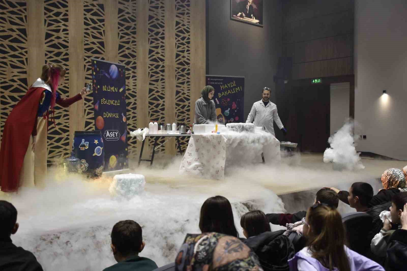 Karacabey Belediyesi’nden çocuklara yönelik etkinliklerle sömestir dopdolu geçti
