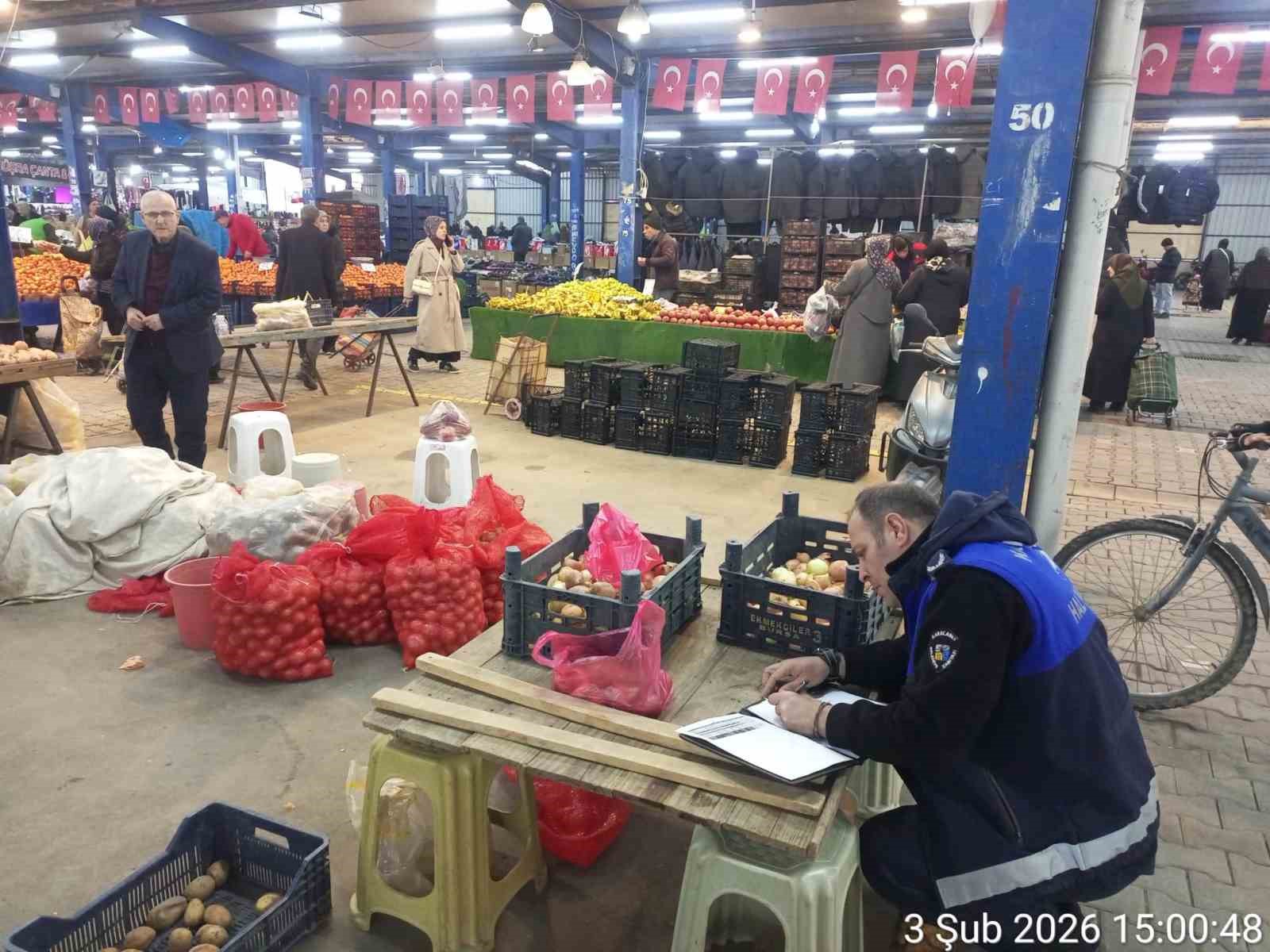 Karacabey’de Hal Müdürlüğü 2025’te tarım ticaretine yön verdi
