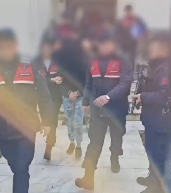 Karacasu’da uyuşturucu operasyonu: 3 torbacı tutuklandı
