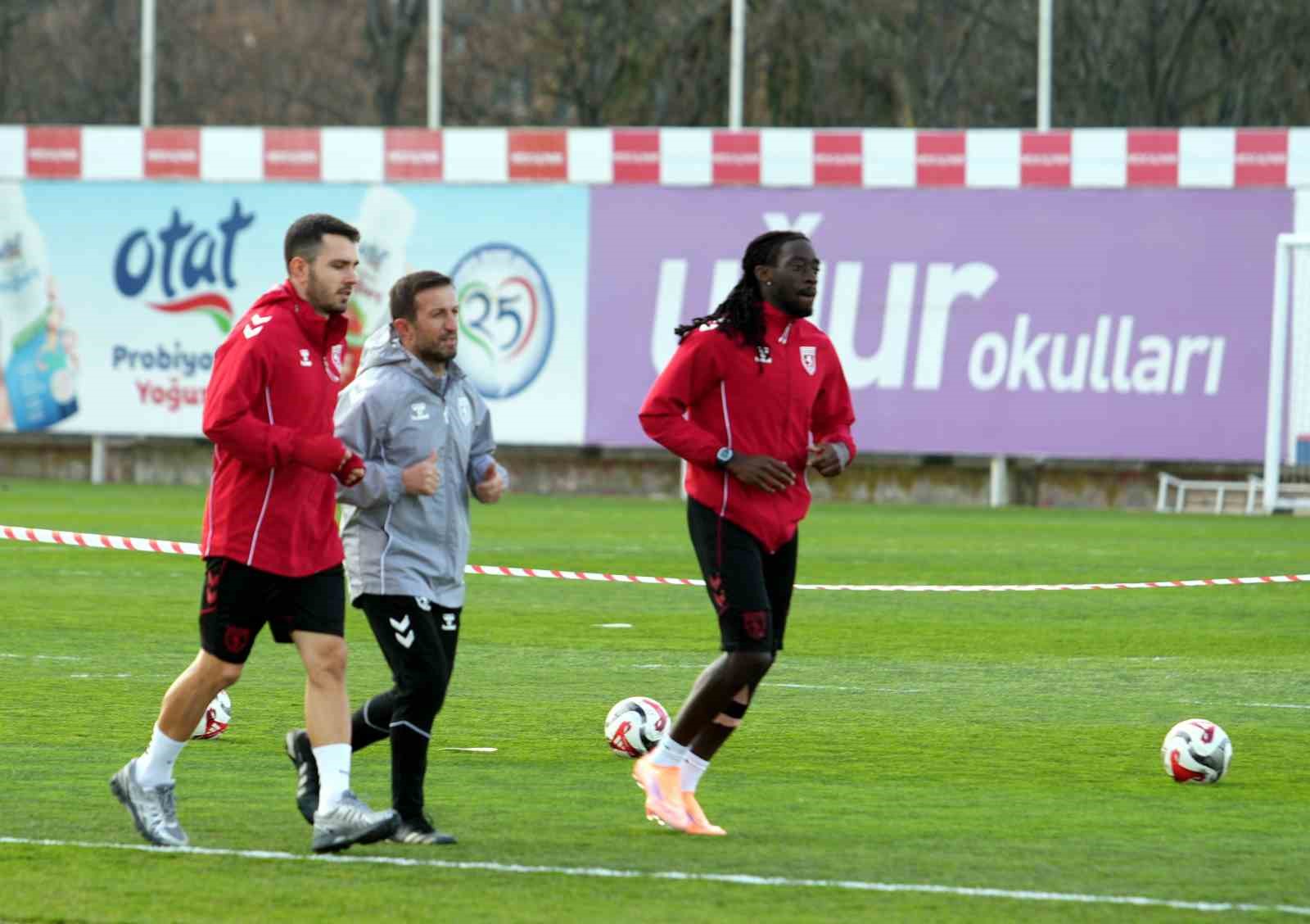 Karadeniz derbisi öncesi Samsunspor’a taraftar desteği
