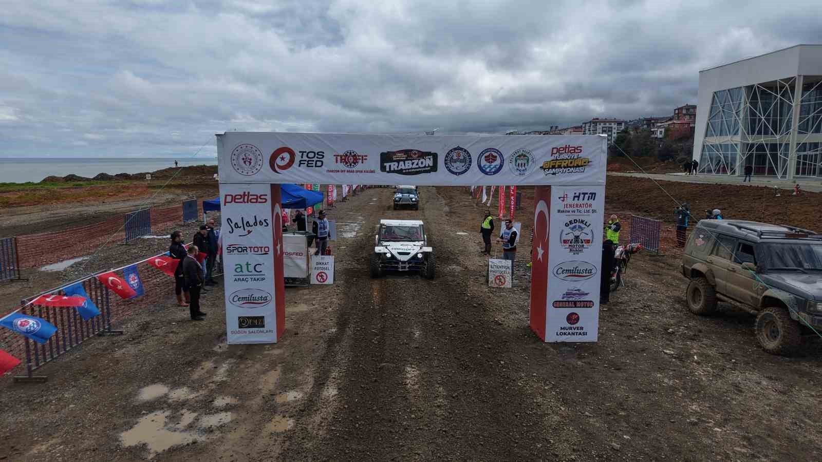 Karadeniz sahilinde adrenalin fırtınası: Trabzon’da off-road yarışları, final etabıyla devam etti
