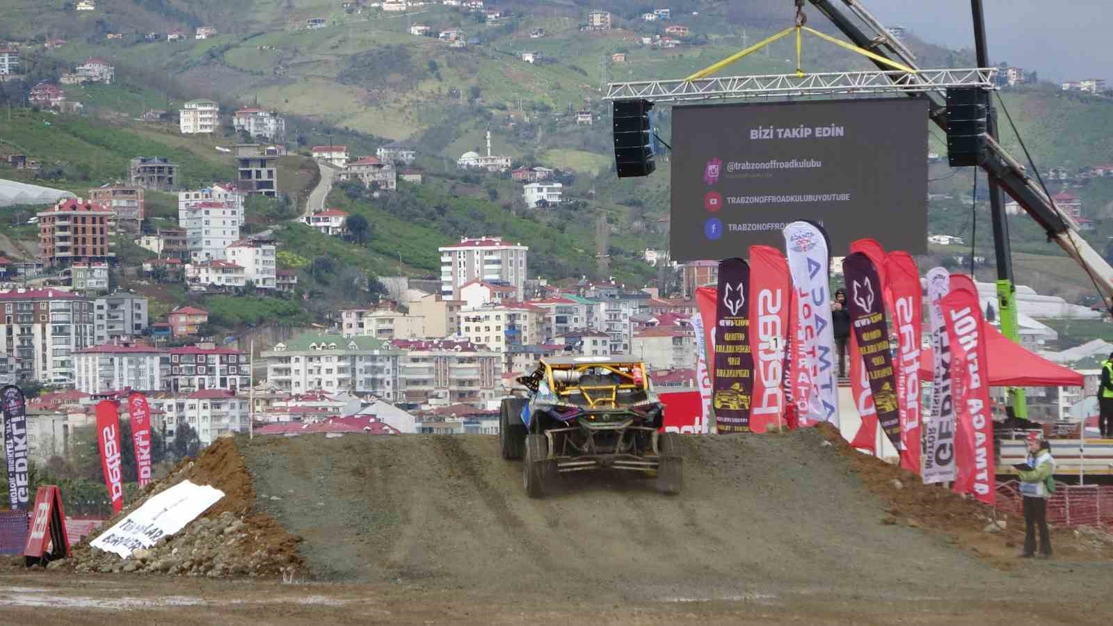 Karadeniz sahilinde adrenalin fırtınası: Trabzon’da off-road yarışları, final etabıyla devam etti

