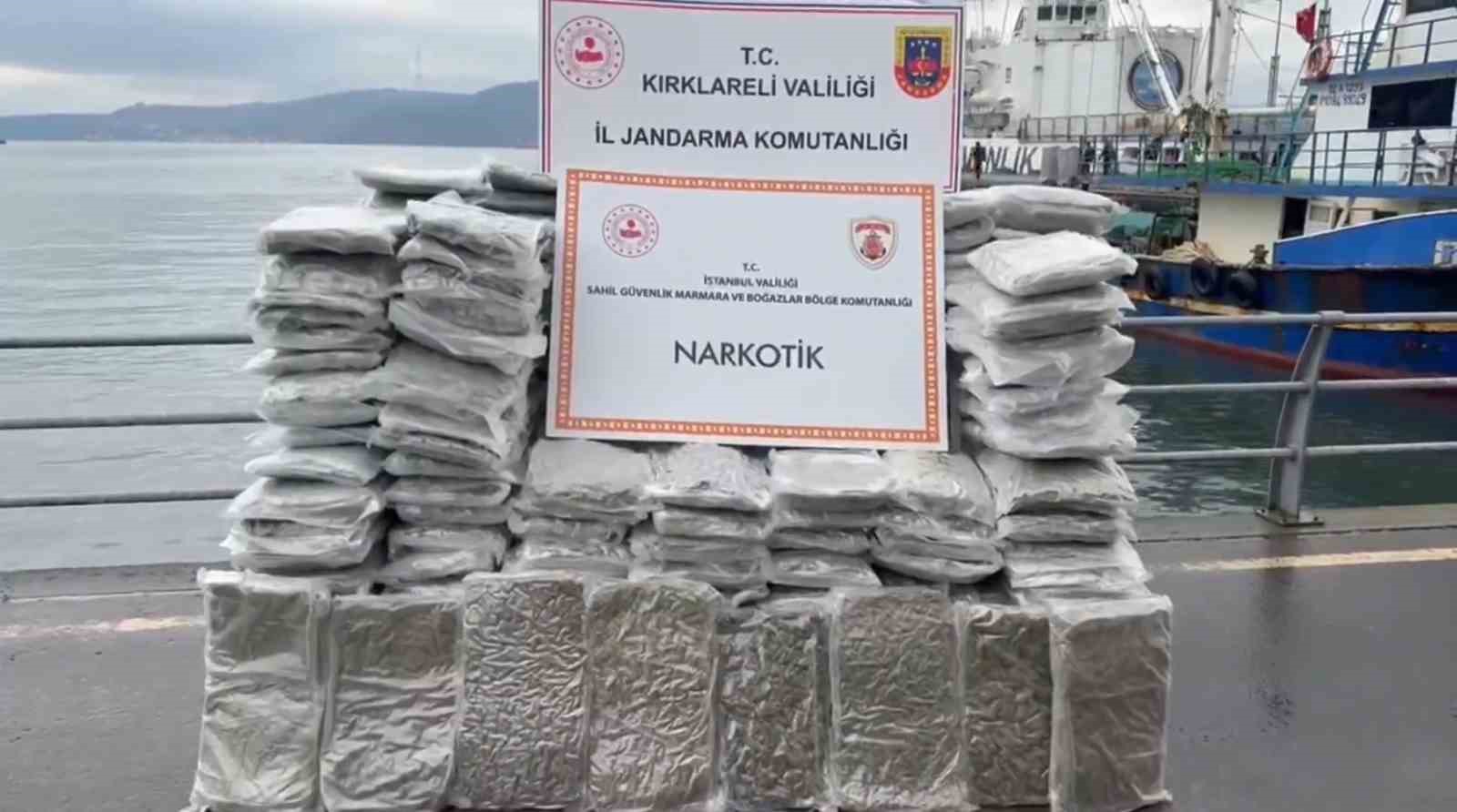 Karadeniz’de ele geçirilen 200 kilogram uyuşturucuyla ilgili 5 zanlı tutuklandı
