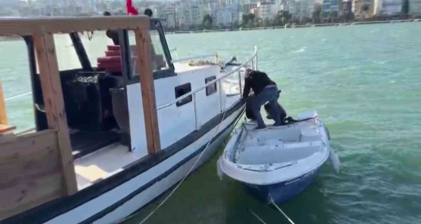 Karadeniz’de fırtına: Samsun’da 3 tekne battı
