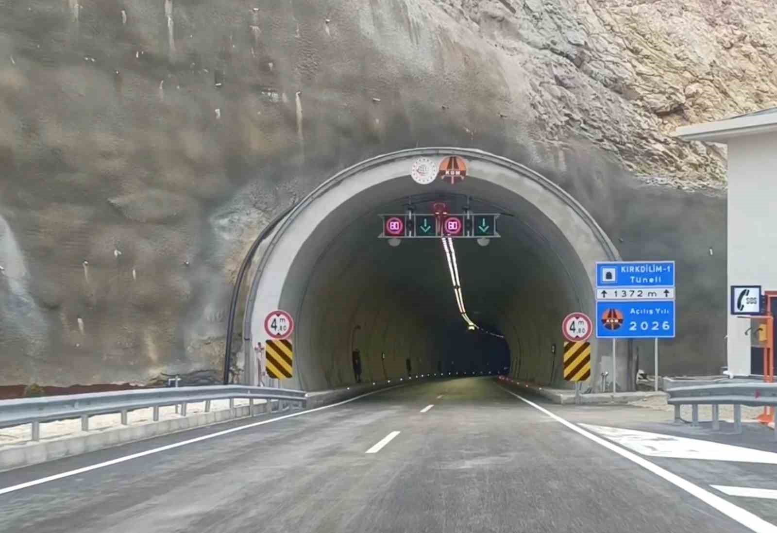Karadeniz’i İç Anadolu’ya bağlayan Kırkdilim Tünelleri trafiğe açıldı
