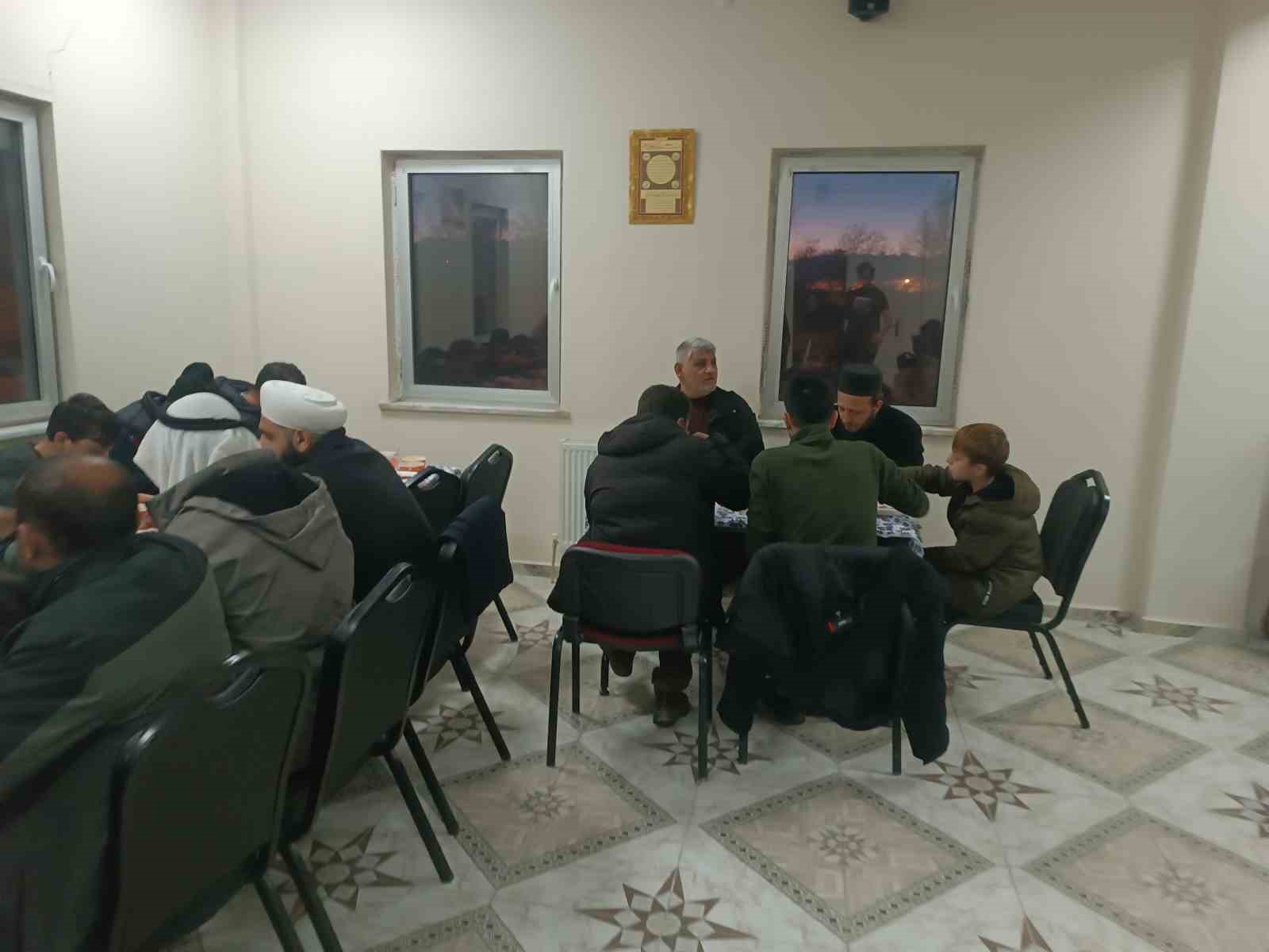 Karadenizliler Van’da geleneksel iftarda buluştu
