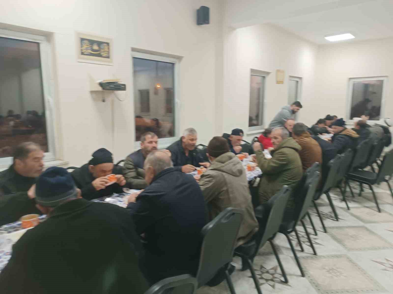 Karadenizliler Van’da geleneksel iftarda buluştu
