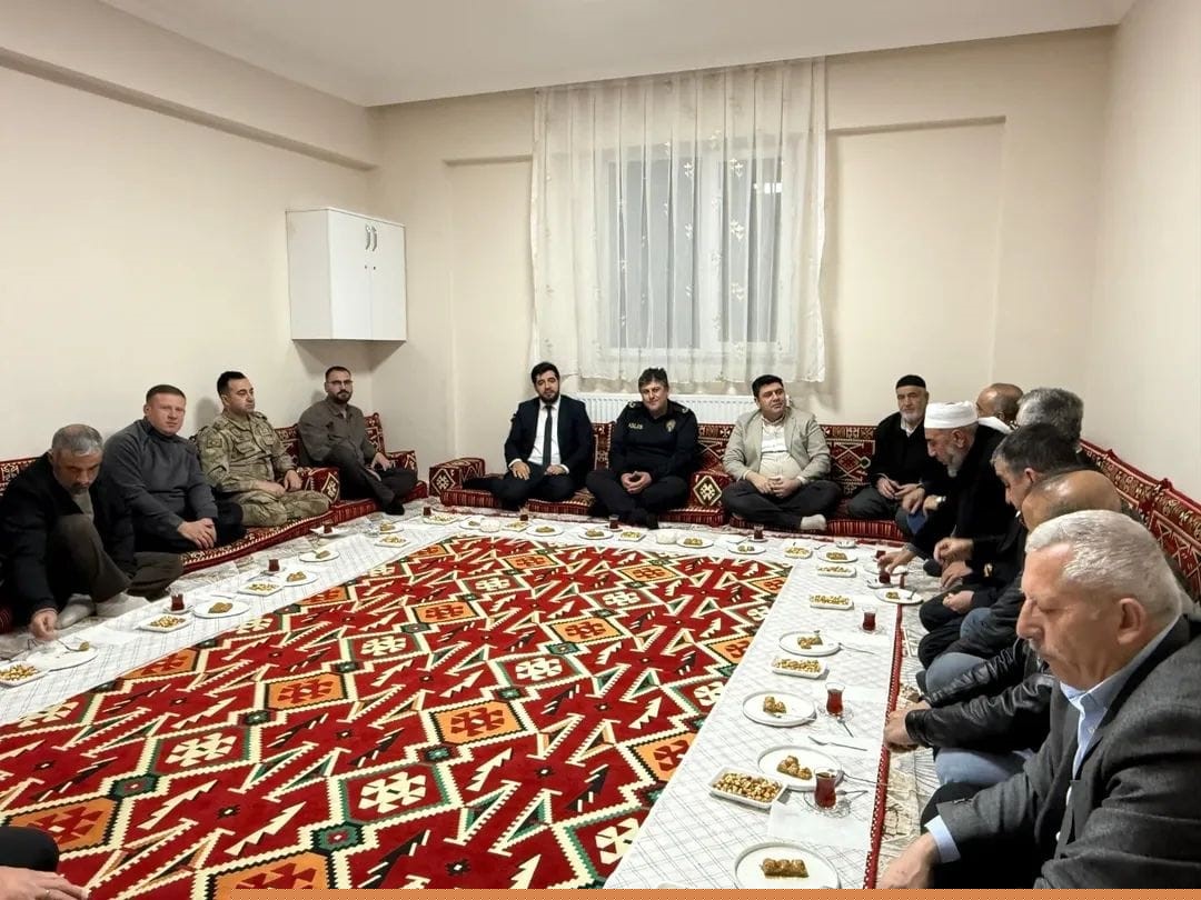 Karakoçan’da emekli din görevlileri unutulmadı
