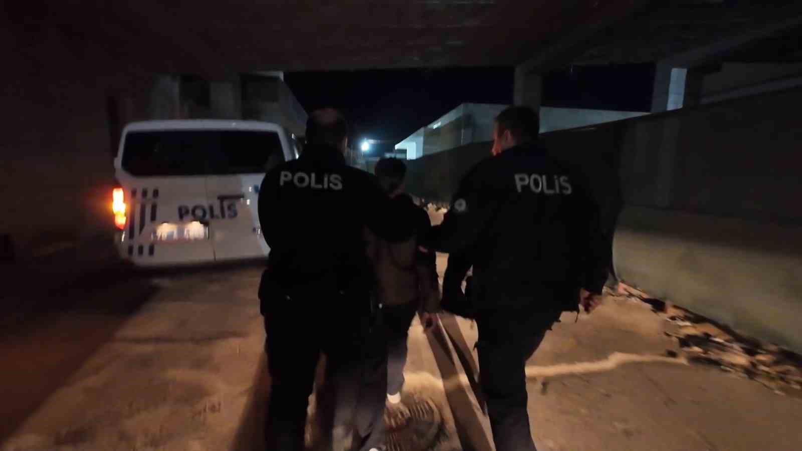 Karaman’da 13 yaşındaki çocuk bıçakla yaralandı
