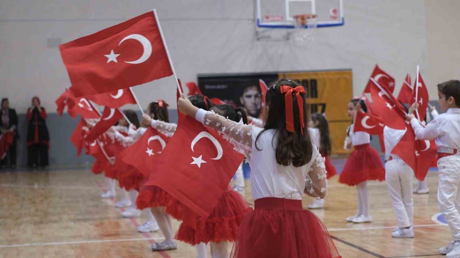 Karaman’da 23 Nisan coşkusu
