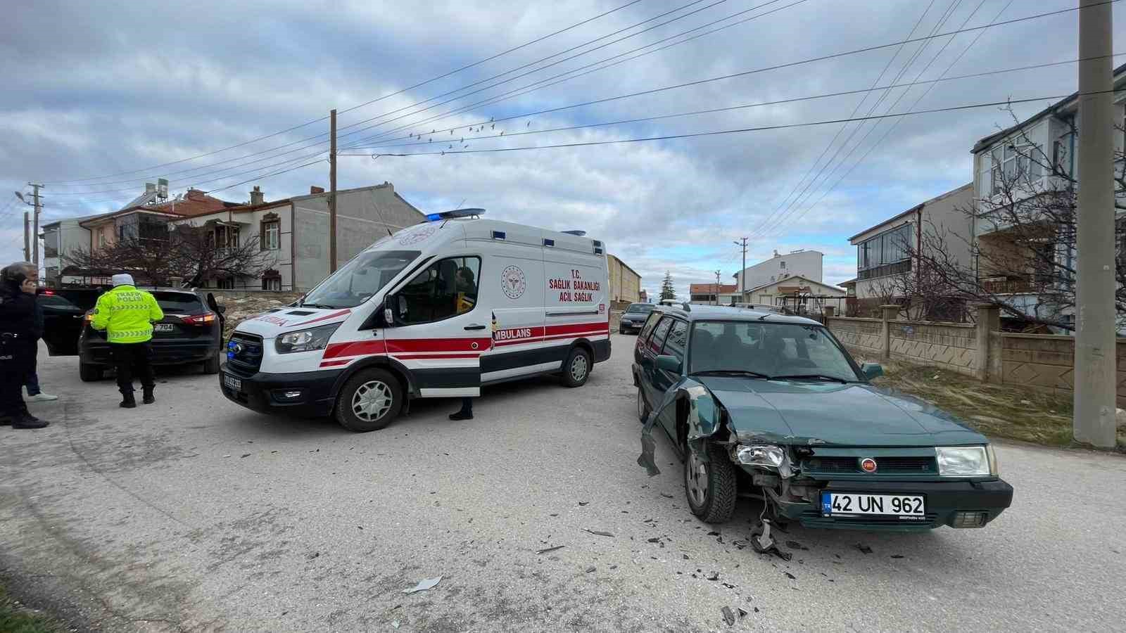 Karaman’da otomobil ile cip çarpıştı: 1 yaralı
