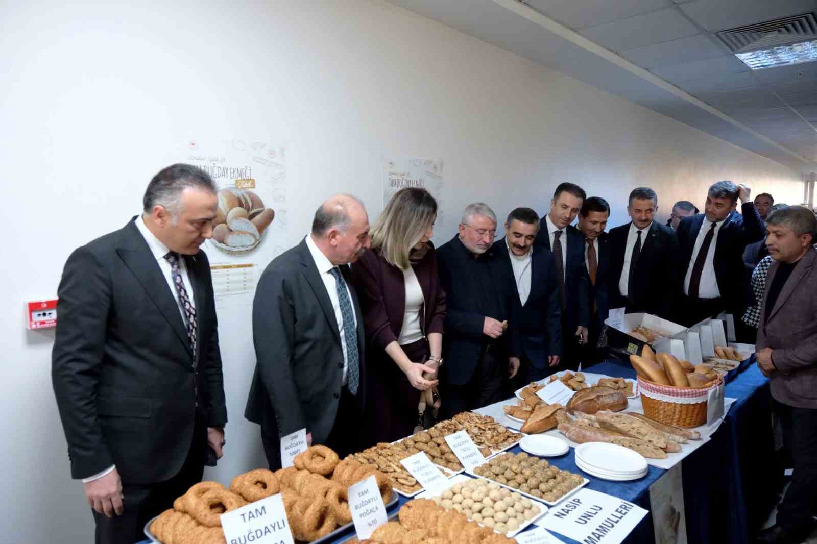 Karatay’ın tam buğday ekmeği çalışmaları Çorum’da tanıtıldı
