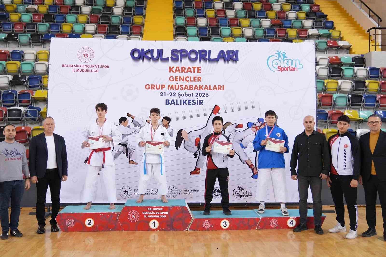 Karate Gençler grup birinciliği Balıkesir’de başladı
