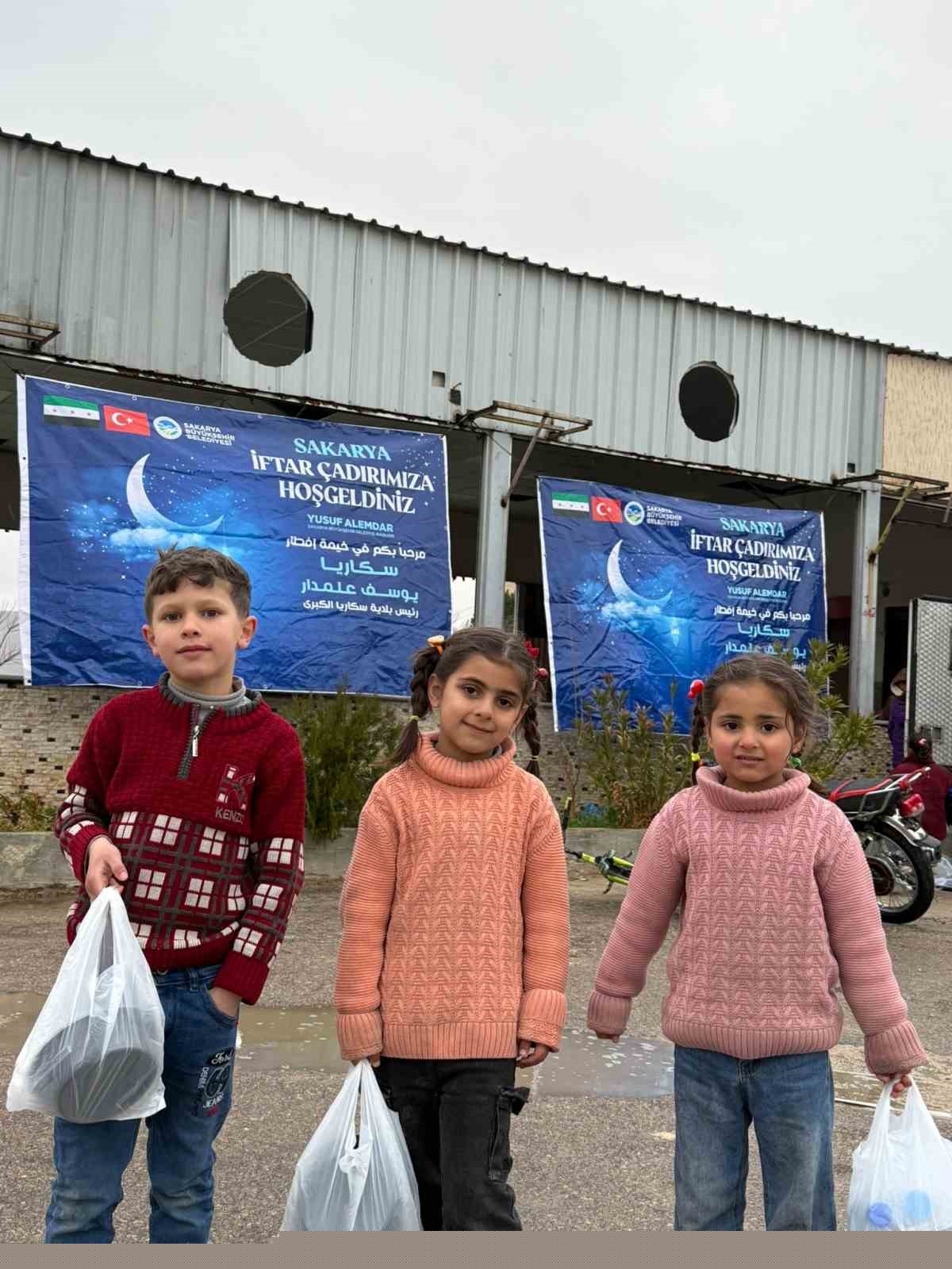 Kardeş şehir Şam’da iftar sofraları kuruldu
