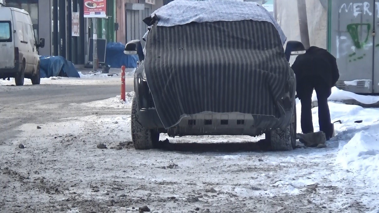 Kars eksi 15’i gördü: Baharda Sibirya soğukları etkili oluyor
Kars eksi 15’i gördü: Baharda Sibirya soğukları etkili oluyor