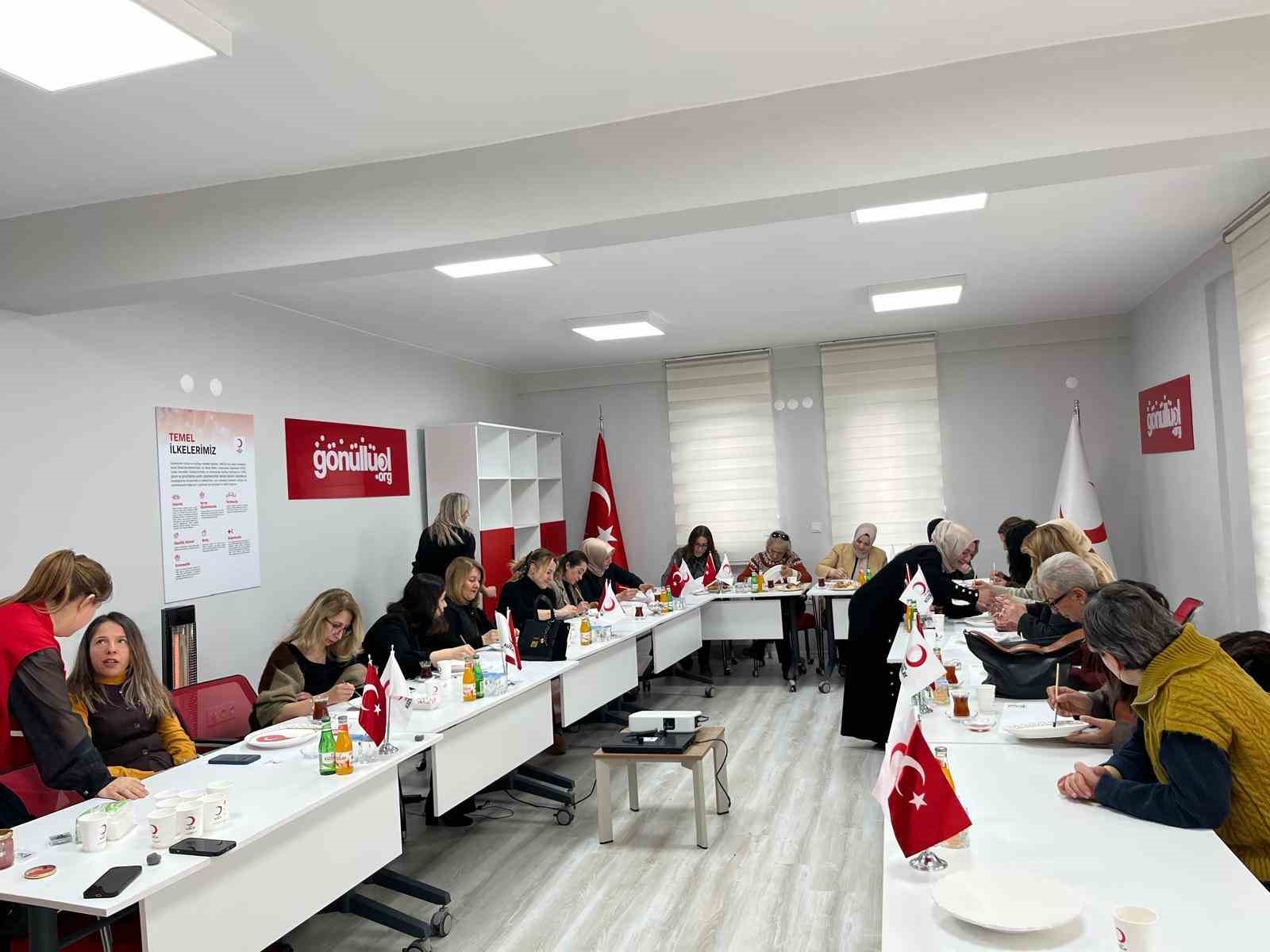 Kars Kızılay’dan Filistin’e umut etkinliği
