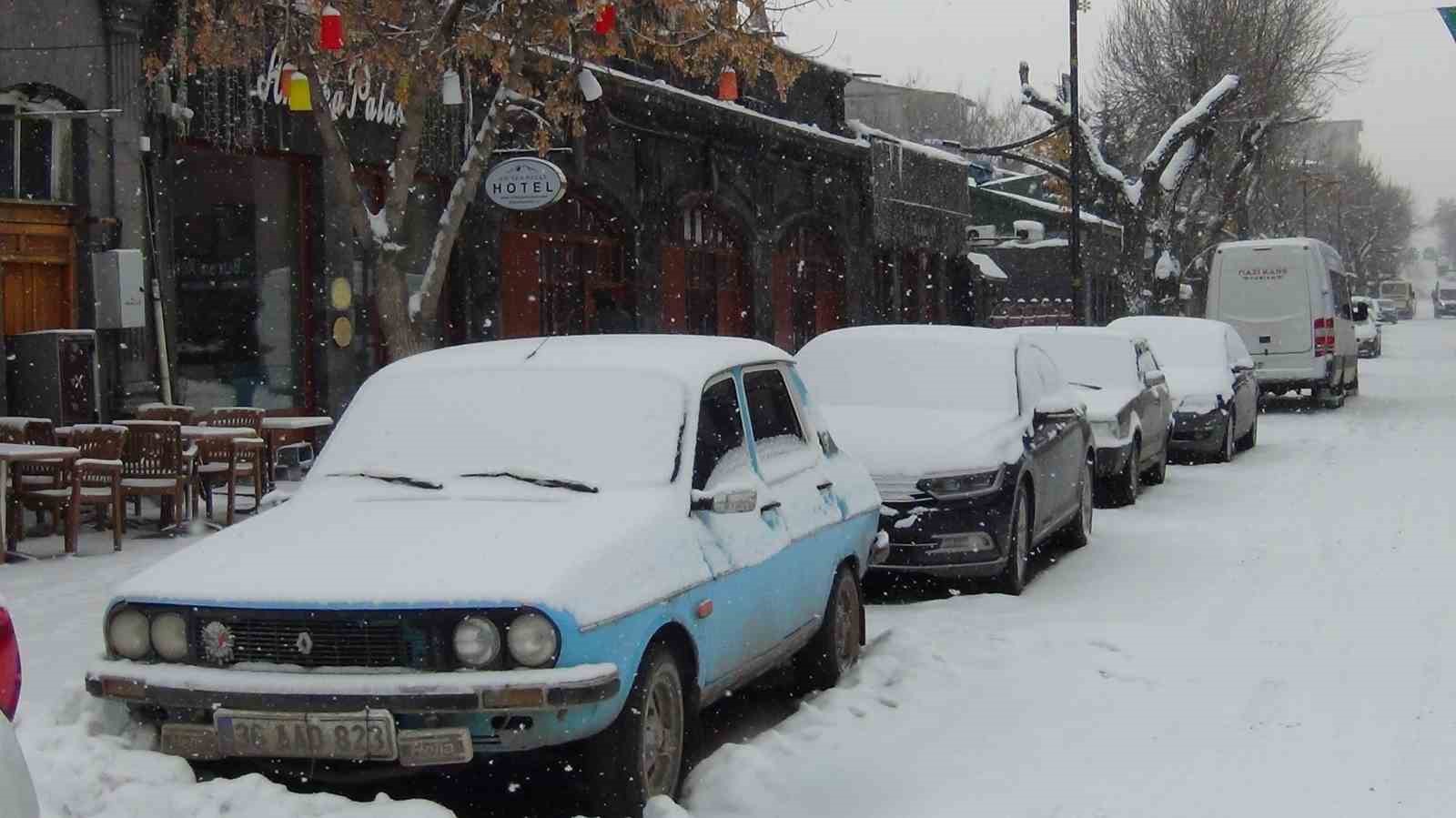 Kars martta beyaza büründü
