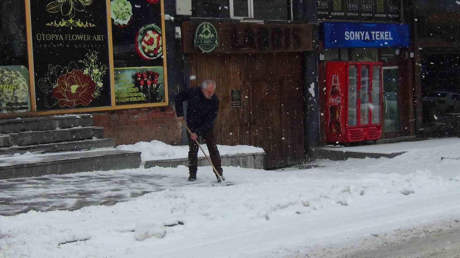 Kars martta beyaza büründü
